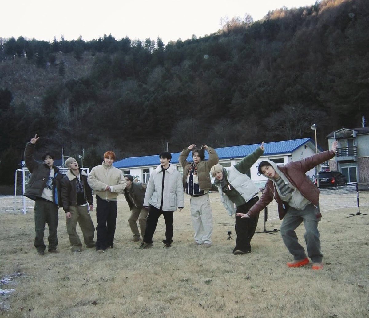 127              127         127            127     127127127
127          127  127       127        127       127
127         127    127        127    127         127127127
127          127  127           127127           127
127127        127                  127