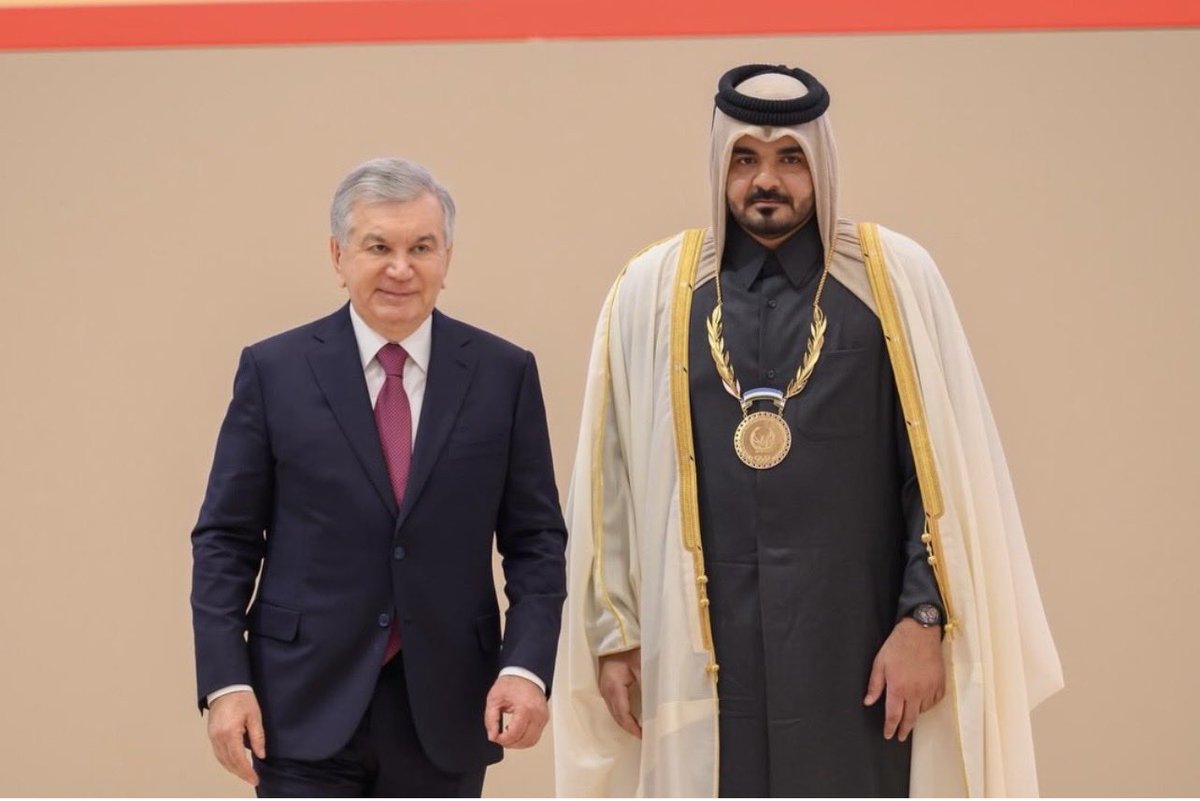 أهنئ أخي سعادة الشيخ <a href="/JoaanBinHamad/">جوعان بن حمد</a> بمناسبة انتخابه رئيسًا للمجلس الأولمبي الآسيوي، استحقاق يعكس الثقة بقيادته ويعزّز مكانة قطر الرياضية على مستوى القارة، مع خالص تمنياتي له بالنجاح والتوفيق.