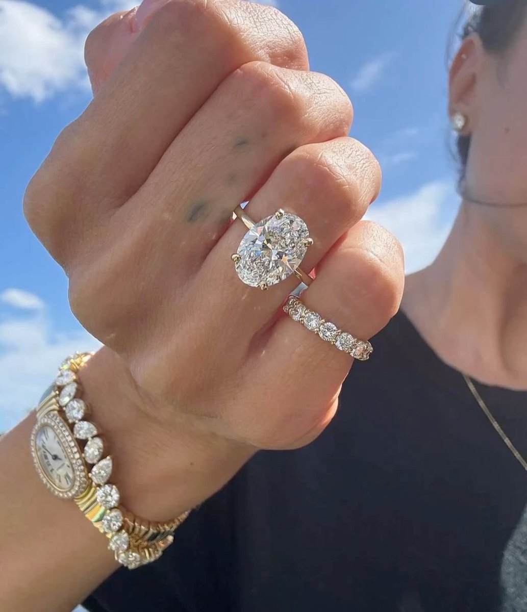 Beauty ✨ (@outfit_luxy) on Twitter photo 