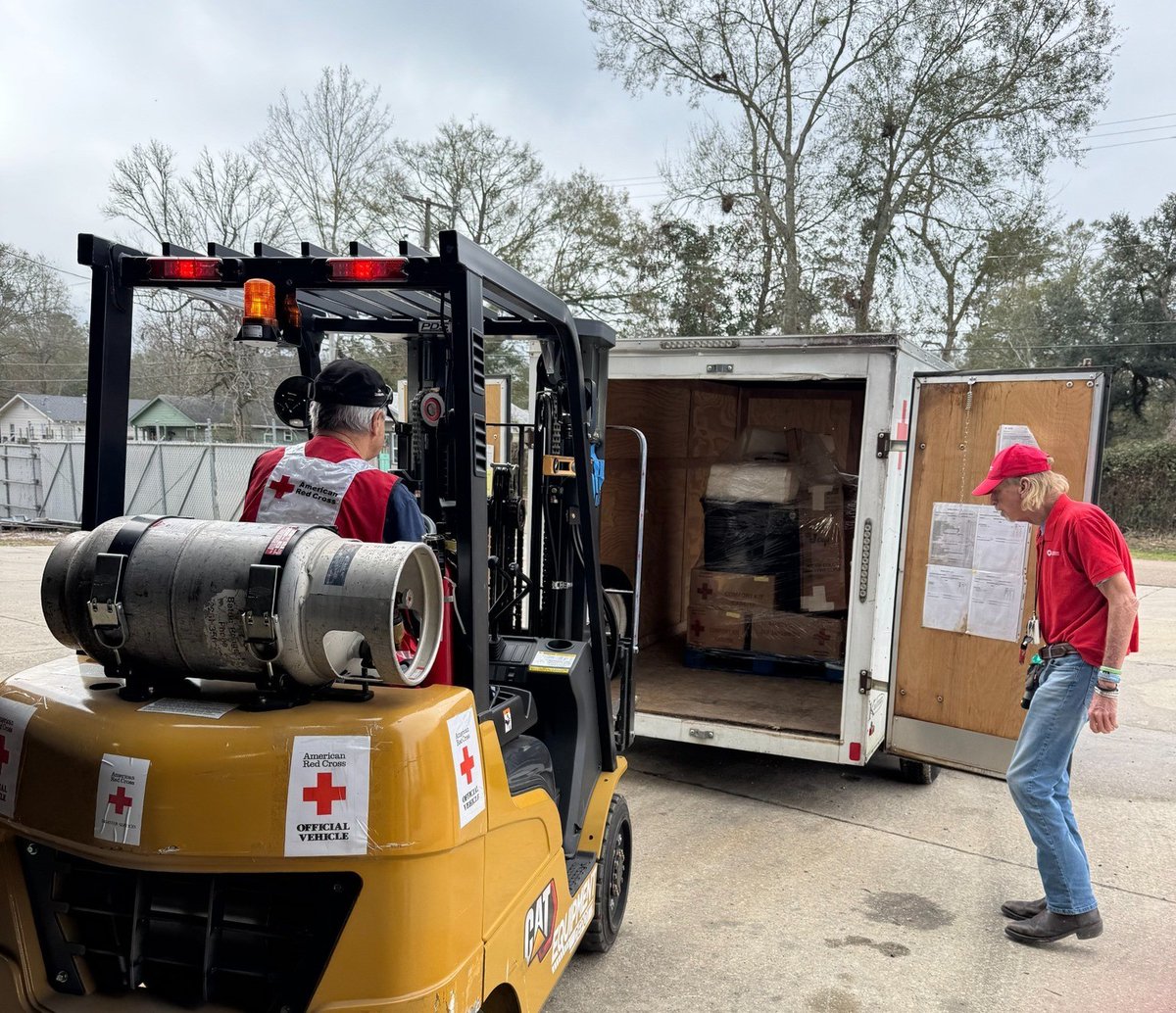 RedCross's tweet image. As powerful winter storms sweep across the U.S., millions are experiencing some of the harshest conditions of the season. From New Mexico to New Hampshire, families are navigating dangerous cold, heavy snow and thick ice. Thousands are also dealing with power outages, road…