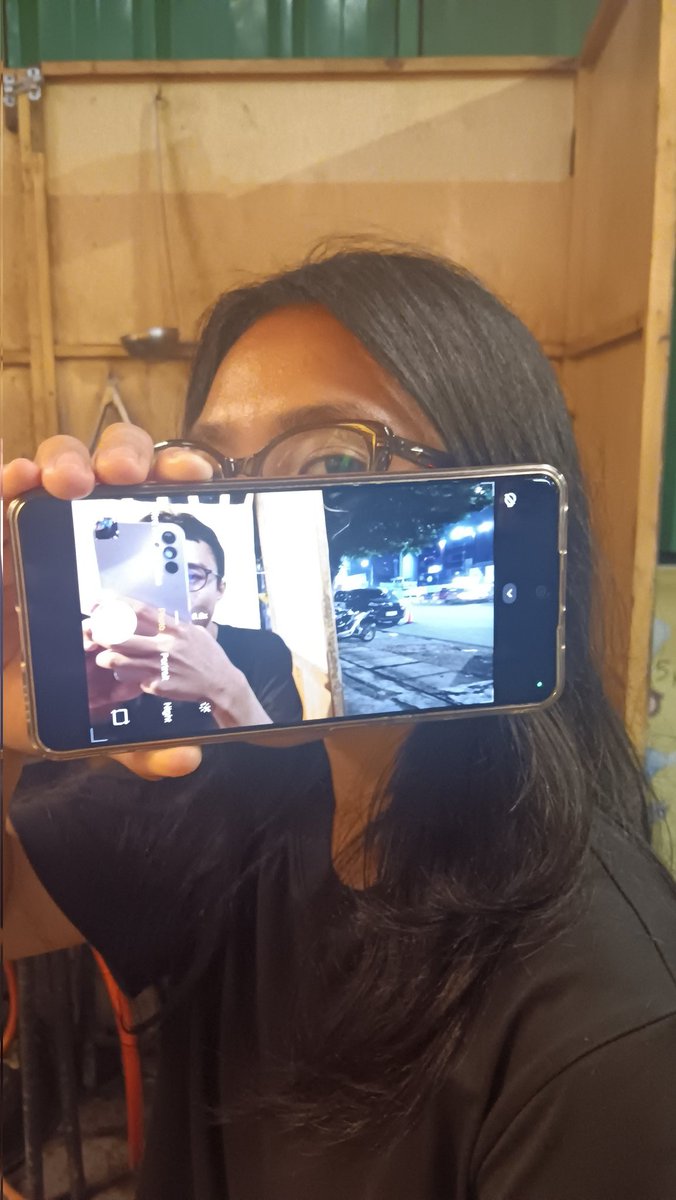 Hasil dari random kenalan sama stranger ya kayak begini lach pack~ ☺️