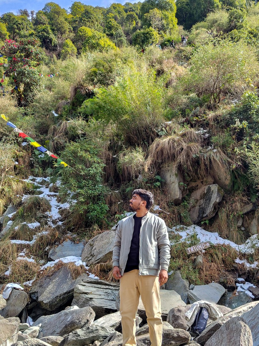Abhi99904652079's tweet photo. Read this somewhere today and it hit hard:
"Don’t be afraid of death. Be afraid of an unlived life."
#mountainsides #triund #himac https://t.co/HR8QzE0PBg