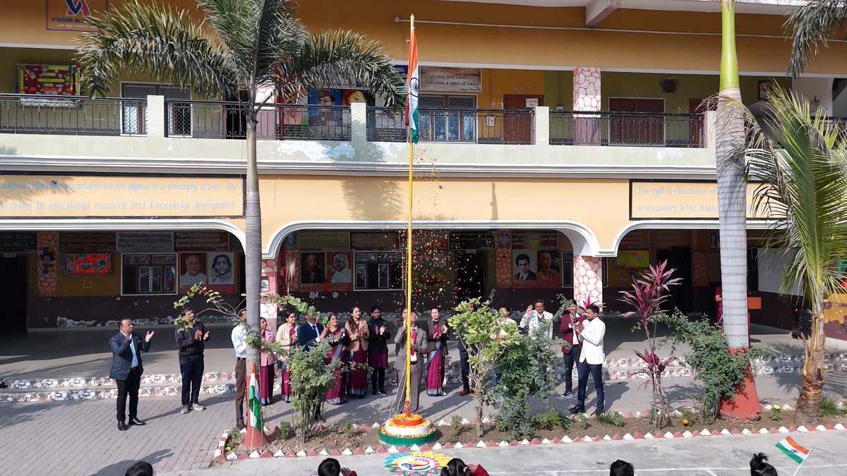cwcir's tweet photo. Hoisted the Flag today. https://t.co/Wl04FutEAt