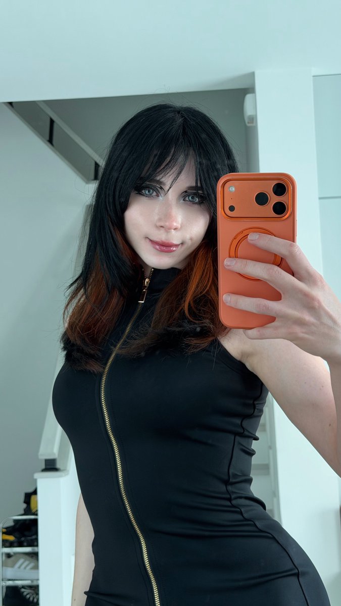 Sweetie Fox 🦊 tweet media