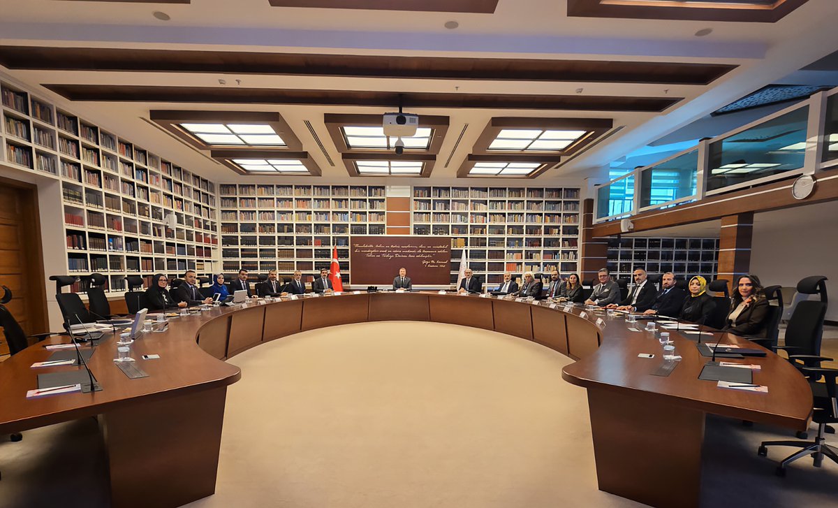 “Öğrencilerin Söz Varlığının Tespiti Geliştirilmesi ve İzlenmesi Projesi” kapsamında 2. Bilim Kurulu Toplantısı, Başkanlığımızda gerçekleştirildi. Toplantıda projenin 2025 yılı çalışmaları değerlendirilerek 2026 yılı hedefleri ele alındı. <a href="/tcmeb/">Millî Eğitim Bakanlığı</a> 
Detaylar👉🏻meb.ai/UeSlgUp