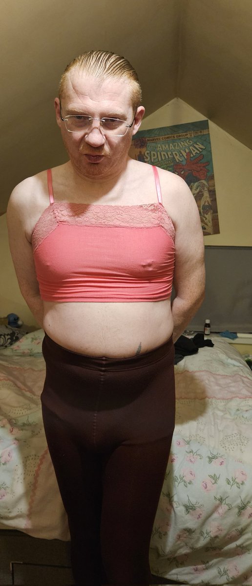Miss_Isabela666's tweet photo. Sissy was complaining about being cold on an evening at work so got her some thermal tights and some nice little bralets to keep her warm 
#sissyatwork @Frillyinpanties https://t.co/BosVrsVvbx