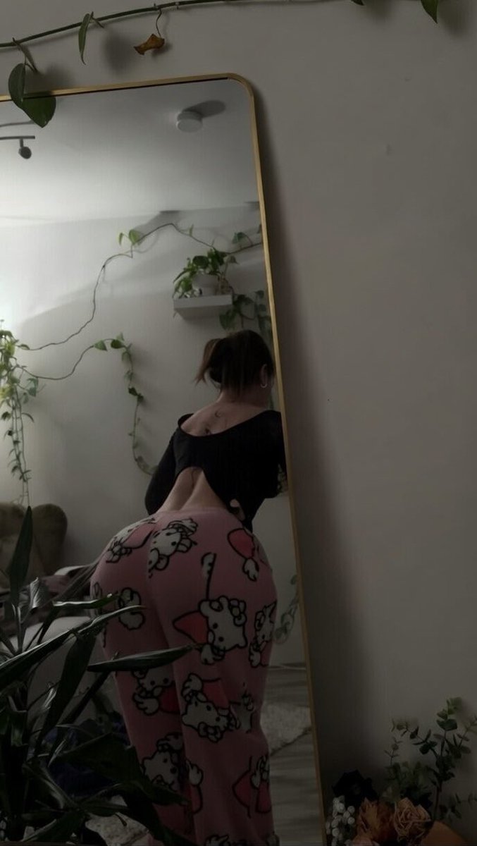 Watch full video 
freeshort.info/VrMo4J