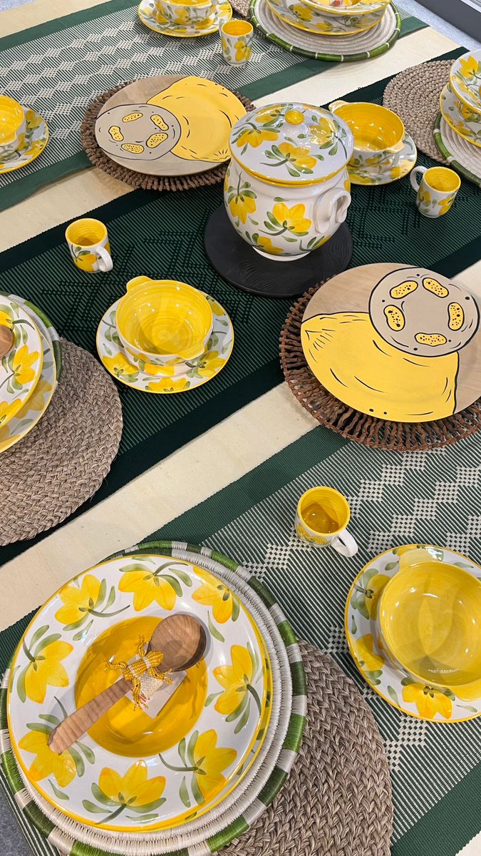 artesaniasdcol's tweet image. 🇨🇴 Colombia no solo se ve… también se siente y se vive en sus artesanías 💛
Descubre historias, saberes y creaciones únicas en nuestra #TiendaEnLínea 🛍️
artesaniasdecolombiatienda.com.co