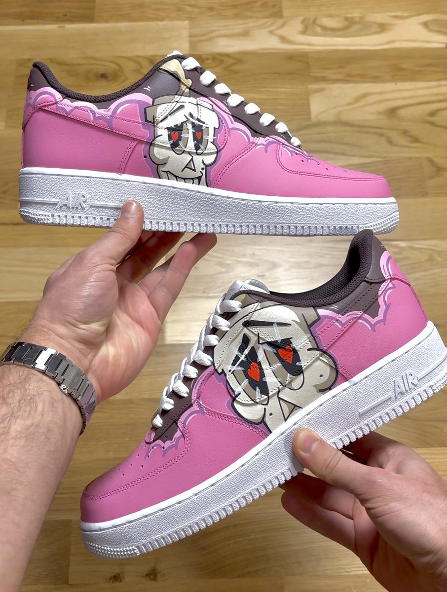 Made a pair of Latte Rush's for the winner of <a href="/NadeKing/">NadeKing</a>'s new YT vid.

Was fun working on them. Colors really pop!