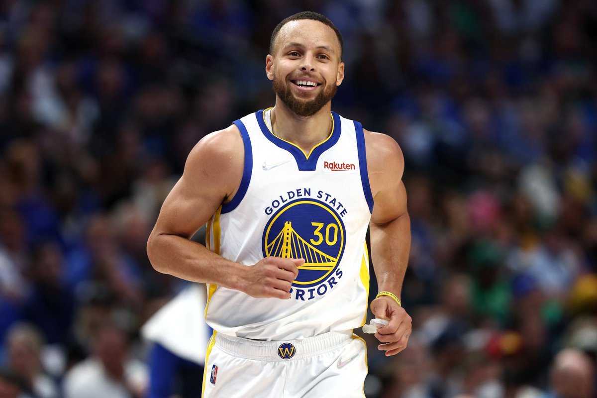 Danko8c's tweet photo. Stephen Curry from 2015-2019 had one of the best 5-year runs in NBA history.  It's time to delve deeper into the impact numbers. 

A thread. 🧵  
#NBA #StephenCurry https://t.co/CdJgtcFnaE