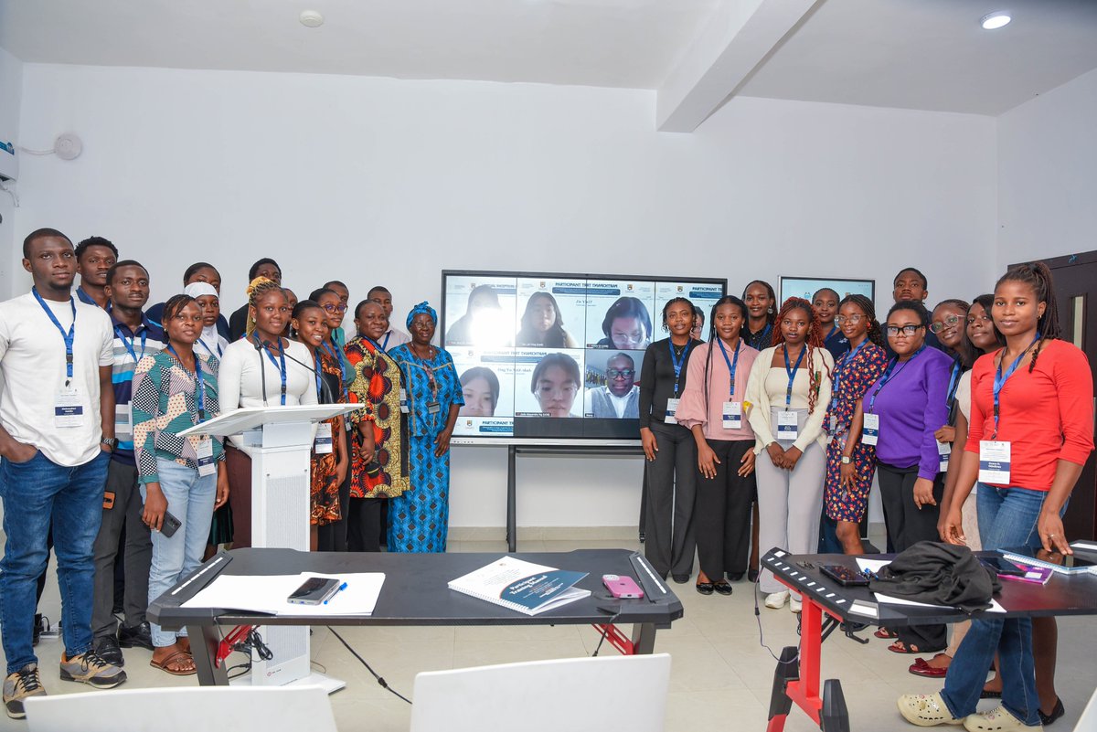 TOSogbanmu tweet media