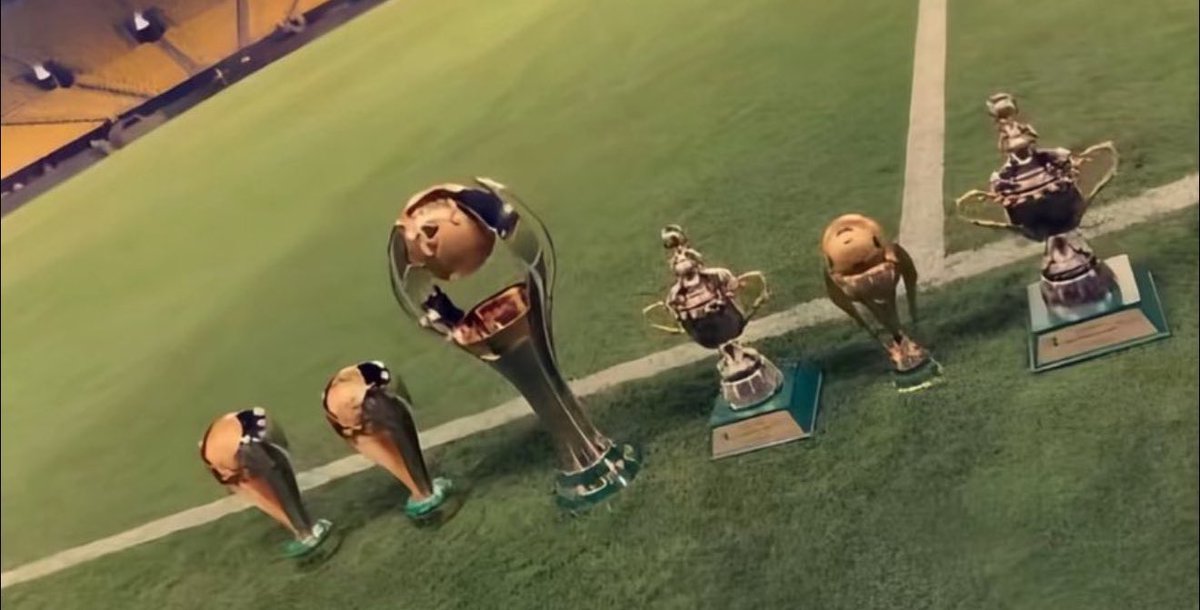 57bx_'s tweet image. تحسبها سداسيه في موسم ؟ لا
طيب تحسبها في موسمين او ثلاث؟ برضو لا

هذي بطولات النصر في اخر 26 سنه😵😵