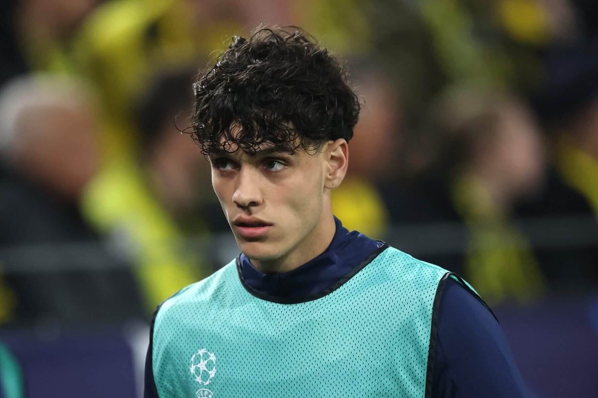 AntonioMango4's tweet image. Hope Barca give Héctor Fort (19, 🇪🇸) an opportunity next season.
I know he's had his injuries this season but every time he's been on the pitch he's been impressive.

After watching that performance against Real Madrid, he has that good arrogance to win 💎

Lots of good to like…