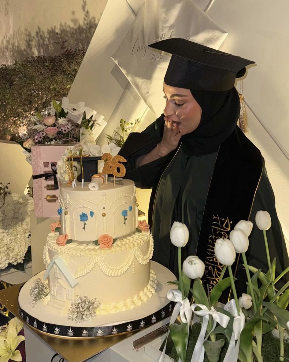 lhell5y's tweet image. Special Day 26 🌟❤️