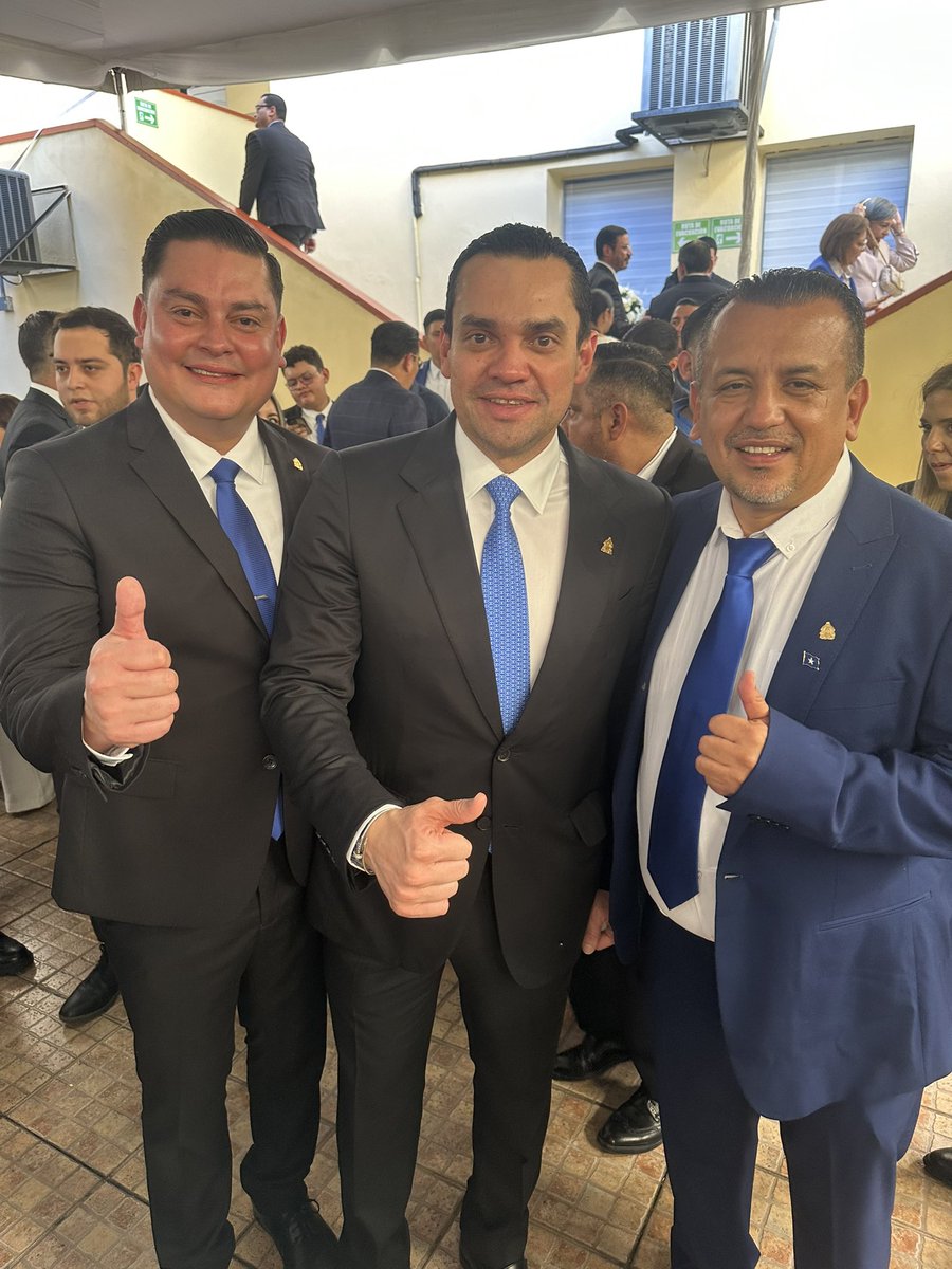 Con el presidente del Congreso Nacional , José Tomás Zambrano y con mi gran amigo Jaime Andino