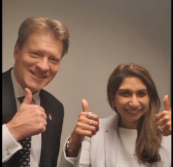 What’s got three thumbs, no heart and talks bollocks.