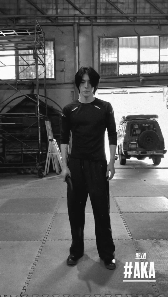 Khinhtet626613's tweet photo. #Day182
Just one workshop photo nd I’m already hooked.
Don’t even know his character yet,
but the aura is screaming “not an ordinary one.” 🖤

Quiet posture, serious vibe
the kind that makes u even more excited because u don’t know yet. 🔥

#AKA #RVW 
BOOM IN AKINA
#AKINAxBOOM https://t.co/zwcWn5Sauv