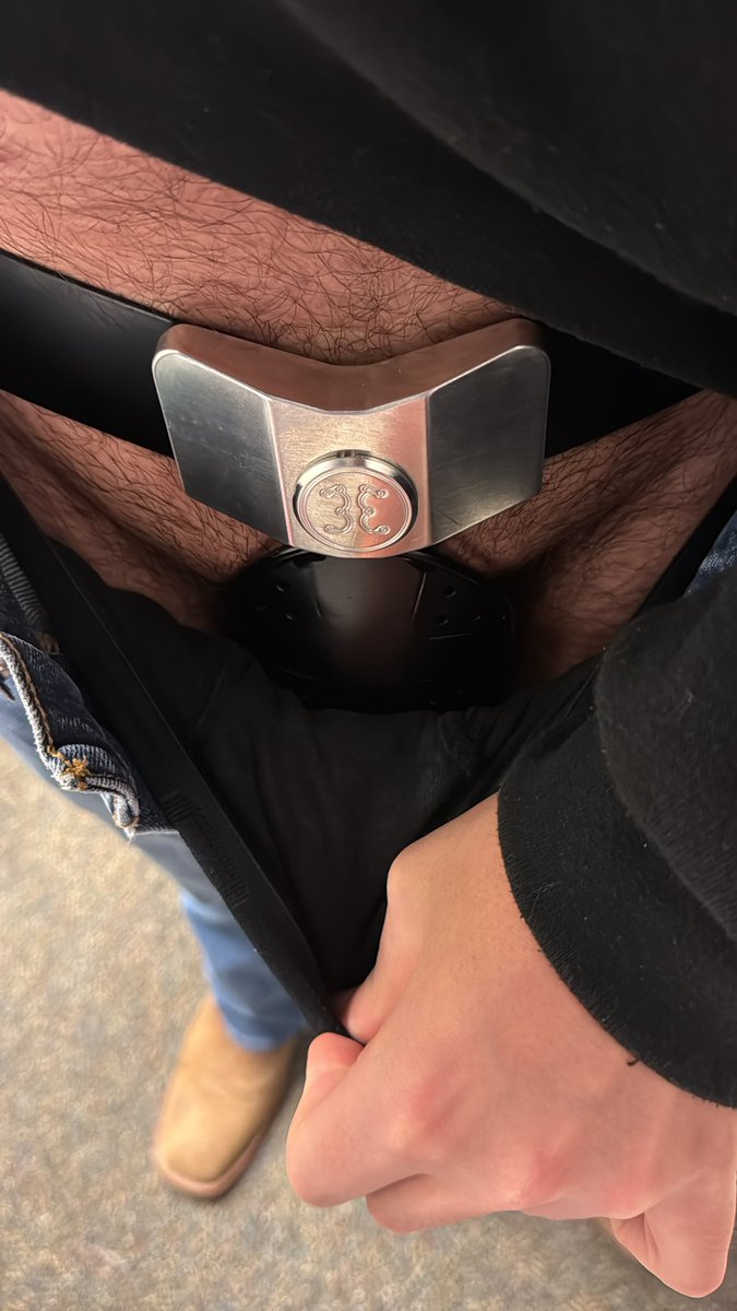 Pup Titan tweet media