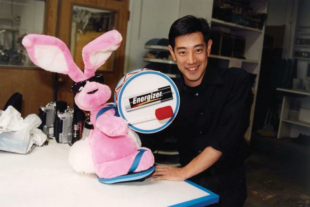 The drumming Energizer Bunny robot you saw in the TV commercials was built by Grant Imahara from ILM/Mythbusters