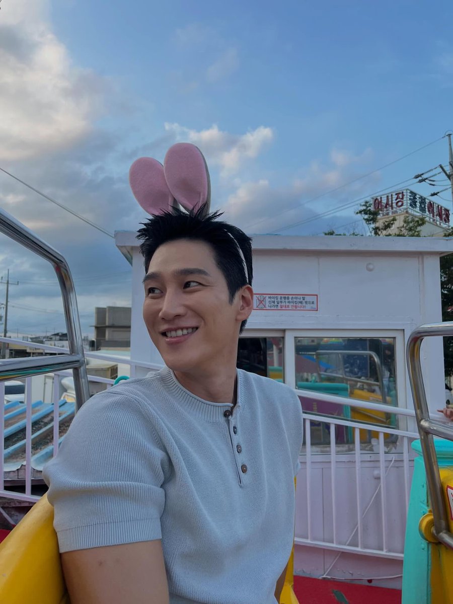 260126 hellobeen IG update 
🗣️ ถ้าวันนั้นของฉันเป็นเหมือนทั้งชีวิต 365 วัน 
ก็คงดี 🌸 

คุณ #อีจูบิน โพสต์รูปภาพถ่ายซีรีส์ #SpringFever กับคุณ #อันโบฮยอน น่ารักมากกกกกก😳🐰🐻

ทุกวัน จ-อ 20.30 น. | ซับ/พากย์ไทยทาง PrimeVideoTH
#AhnBohyun