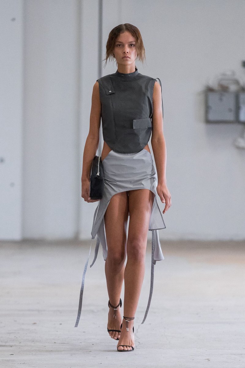 cherrymartinis tweet media