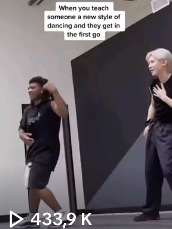 archiveyeos's tweet photo. This same video is also going viral in TikTok, it has 400k views in jusy 4 days 

#ATEEZ #에이티즈 #YEOSANG #여상 https://t.co/s7UyQp19g8