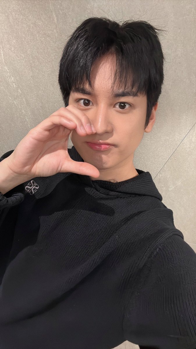 ollietz's tweet image. Mi bb ya no es bb 😭

Ahora ya es más viejo que yo 🤧😭 

#Chanwoo28thBDAY
#찬우생일축하해용

#CHAN #iKON #iKONIC 
 #아이콘 #정찬우 #チャヌ