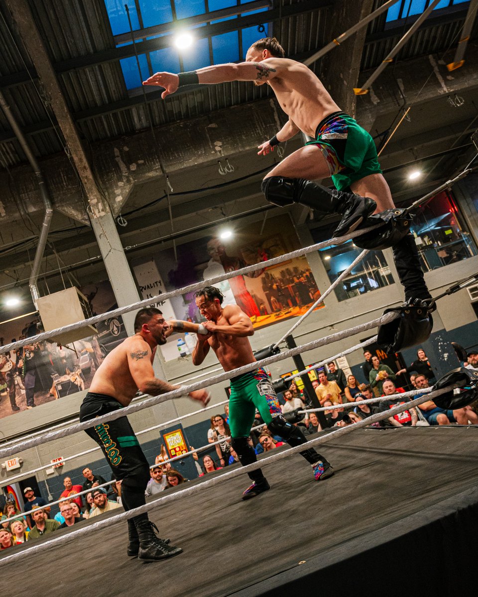 Rhinegeist tweet media