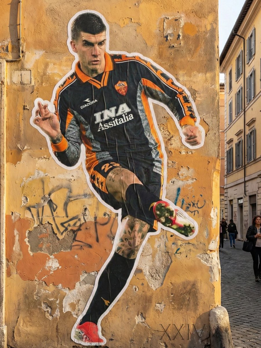 Gianluca Mancini x AS Roma 98’ Third Kit 🟠⚫️

#ASRoma #Roma #GianlucaMancini