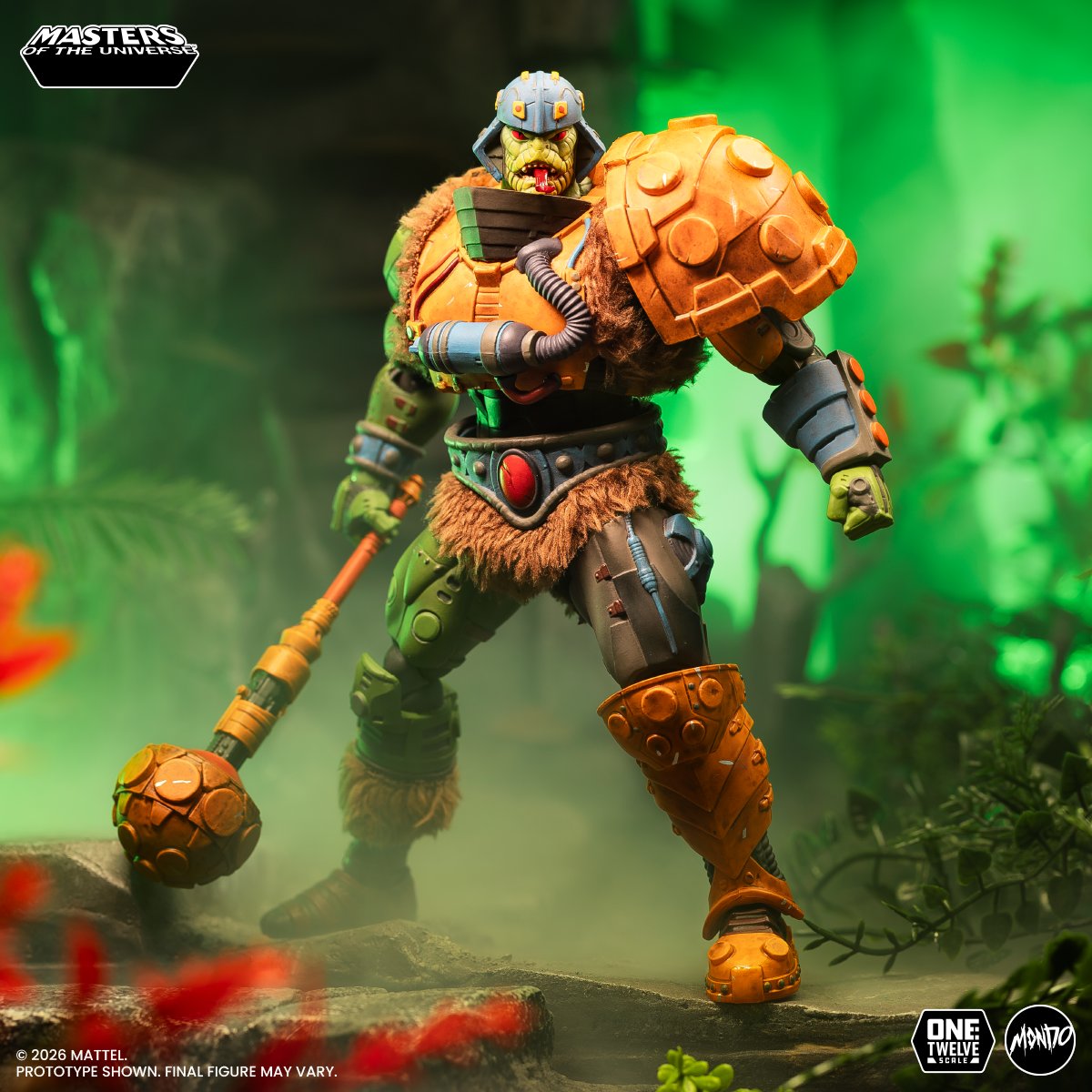 The MOTU200X - Man-At-Arms™ 1/12 Scale Figure comes complete with