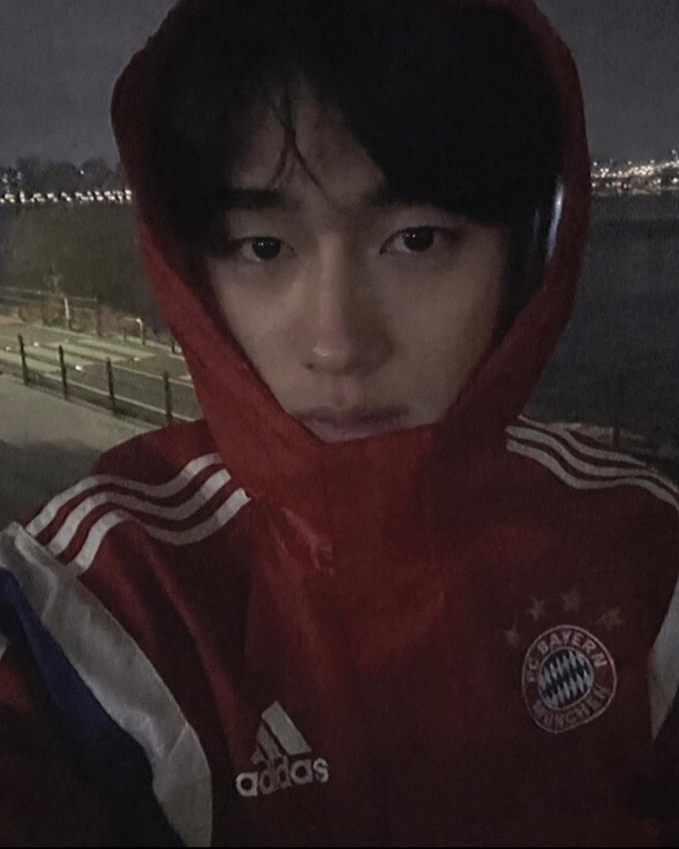 yensieun's tweet image. they went on a run together