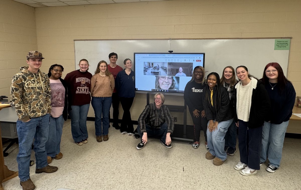 CentralAlabama1's tweet image. PTK kicked off the semester with a meeting last week. Great ideas, strong energy, and an exciting year ahead for our students.