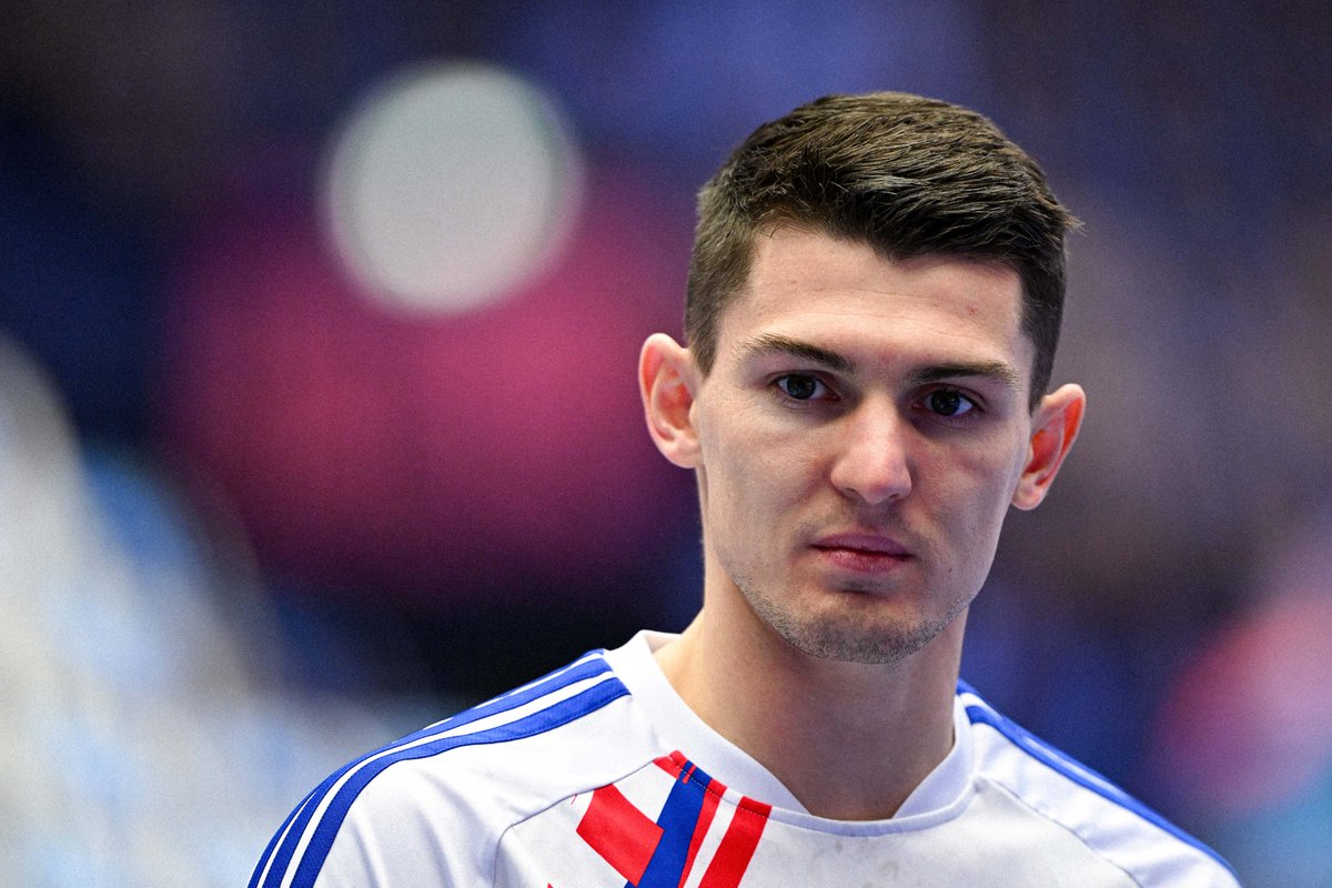 10'
Dix minutes de jeu, les BLEUS ont une petite longueur de retard sur les Espagnols.
🇪🇸6-5🇫🇷