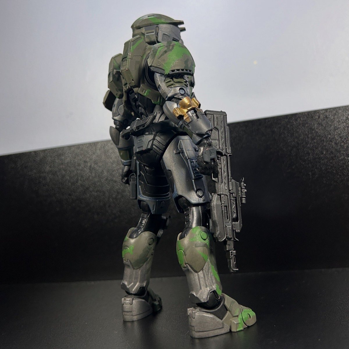 Still images of last week’s Custom Spartan!

3D printed parts provided by <a href="/Hottestfuzzcus1/">Hottestfuzzcustoms</a> and <a href="/HOIDA247/">HOIDA247 ➡️Halo Fest??</a> 

#Halo #haloinfinite #halospotlight