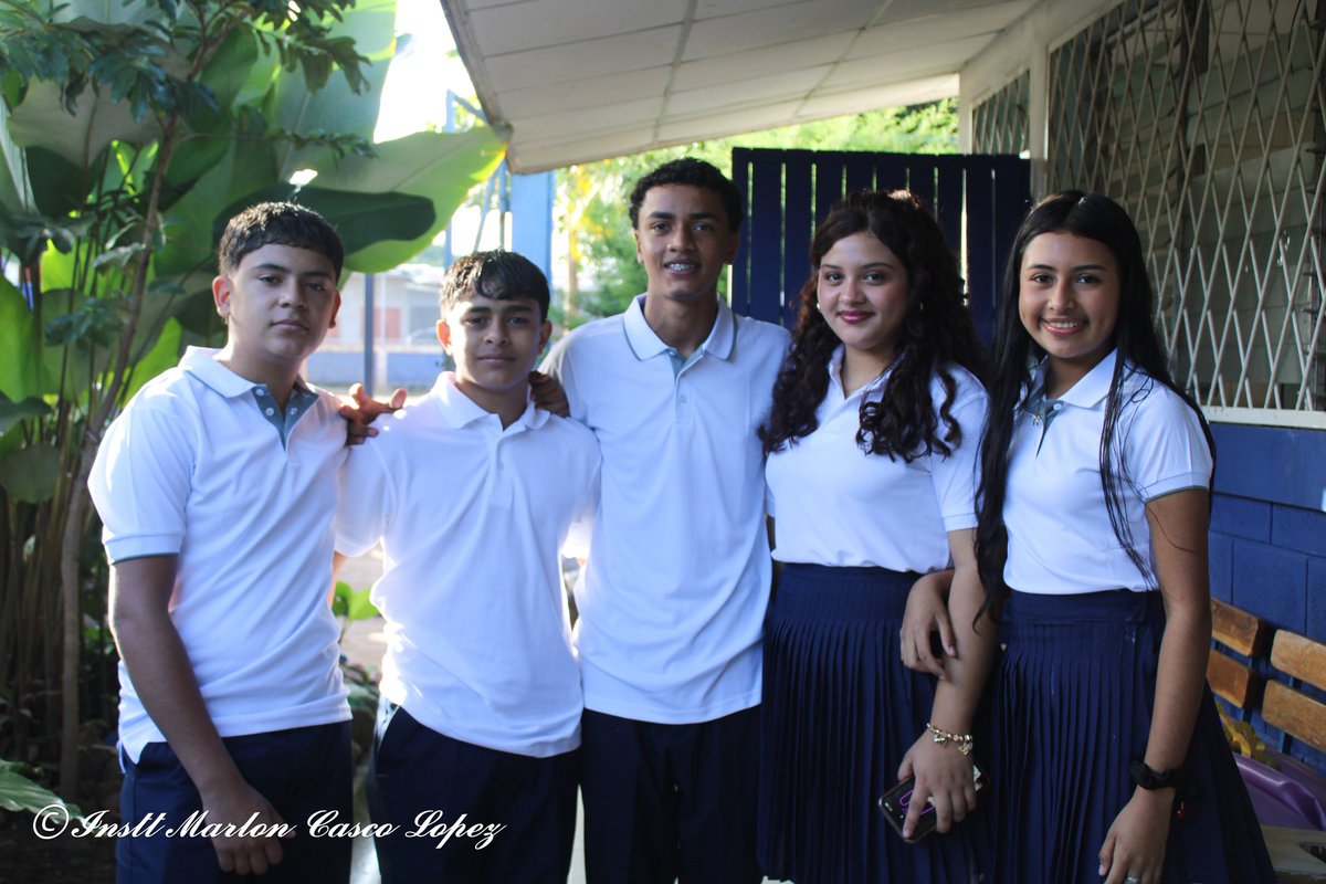 InstitutoLopez's tweet photo. ¡Más y más victorias! Damos inicio al Ciclo Escolar 2026 desde el Instituto Marlon Casco Lopez, Municipio Wiwili-Jinotega 🎒✏️📚

@minednicaragua https://t.co/TdgyPJ4w0w