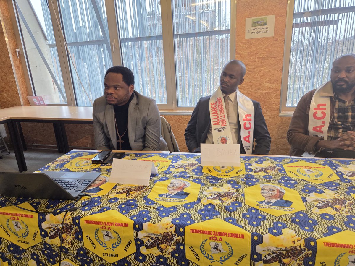 MATAMBAILUNGA's tweet image. Le président national Jean-Marc KABUND-A-KABUND a reçu, ce lundi 26 janvier 2026, au siège fédéral de Bruxelles, le comité directeur des fédérations de la République française, marquant ainsi le lancement officiel de sa tournée internationale.