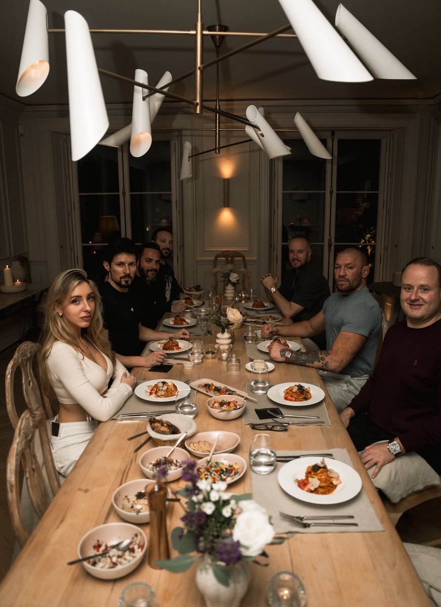 TheNotoriousMMA's tweet image. My brother Pavel Durov! 💪 

In a world where governments are tightening their grip on our freedoms, big respect to Pavel Durov, the unbreakable force behind Telegram! 

This man is a true fighter: exiled from Russia for refusing to sell out user data, building an empire on…