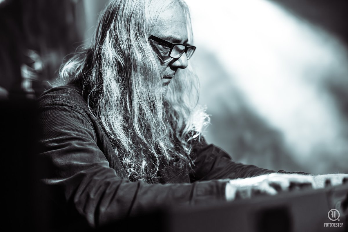 What makes #Sacriversum special and outstanding is mixture of death metal and classic prog rock synths and Hammonds! We are happy to have this creative mind in our ranks! This is maestro Krzysztof Baran Baranowicz! Photos: Foto Jester #metal #deathmetal #PolishMetal #keyboards