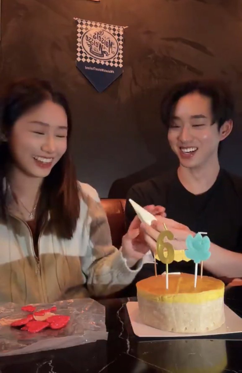 floofandfin's tweet image. Yall she is just him in long hair and he is just her in short hair