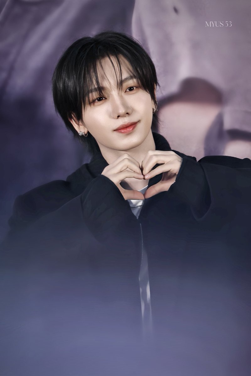 MYUS53☂️ tweet media