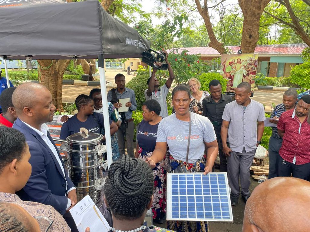 UK in Malawi tweet media