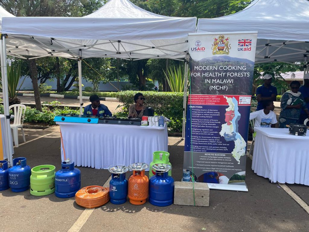 UK in Malawi tweet media