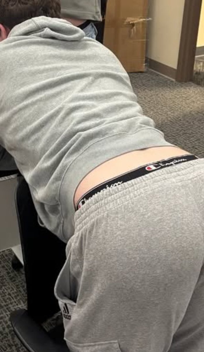 Trusa o Boxer tweet media