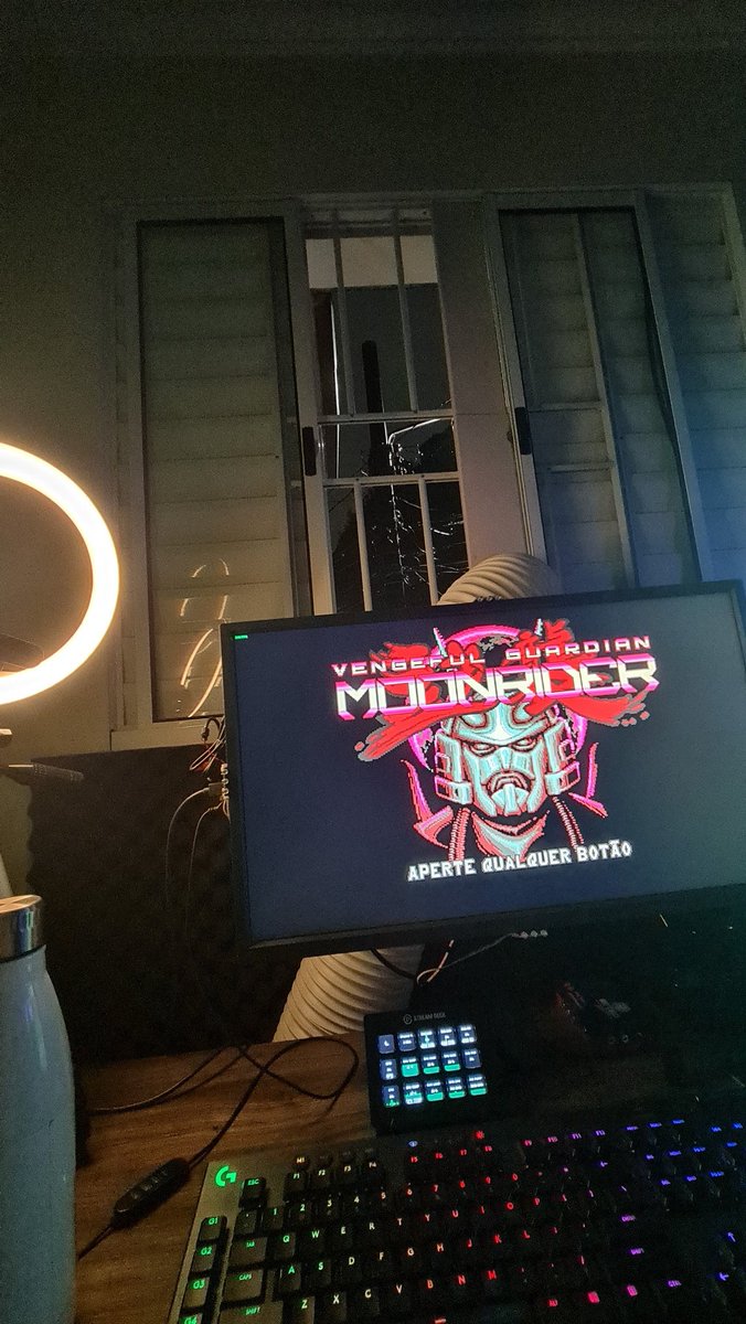 Galera, vou vender meu monitor benq zowie xl2546 de 240hz, o monitor dos pro! Quem se interessar to querendo 2k nele. Só to vendendo pq to com um novo, esse valor só no PIX. Dependendo do local do envio nem cobro frete. Compartilha aí pra fortalecer! ❤️🙏