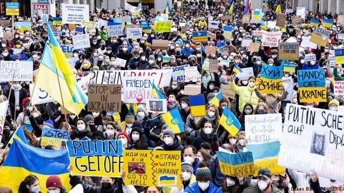 ‼️ A genocide is taking place in Ukraine right now, committed by Russia.
This is barely being discussed or covered in the Western press.

I know that many Ukrainians living abroad follow me.
I am calling on international organizations and the Ukrainian diaspora to organize