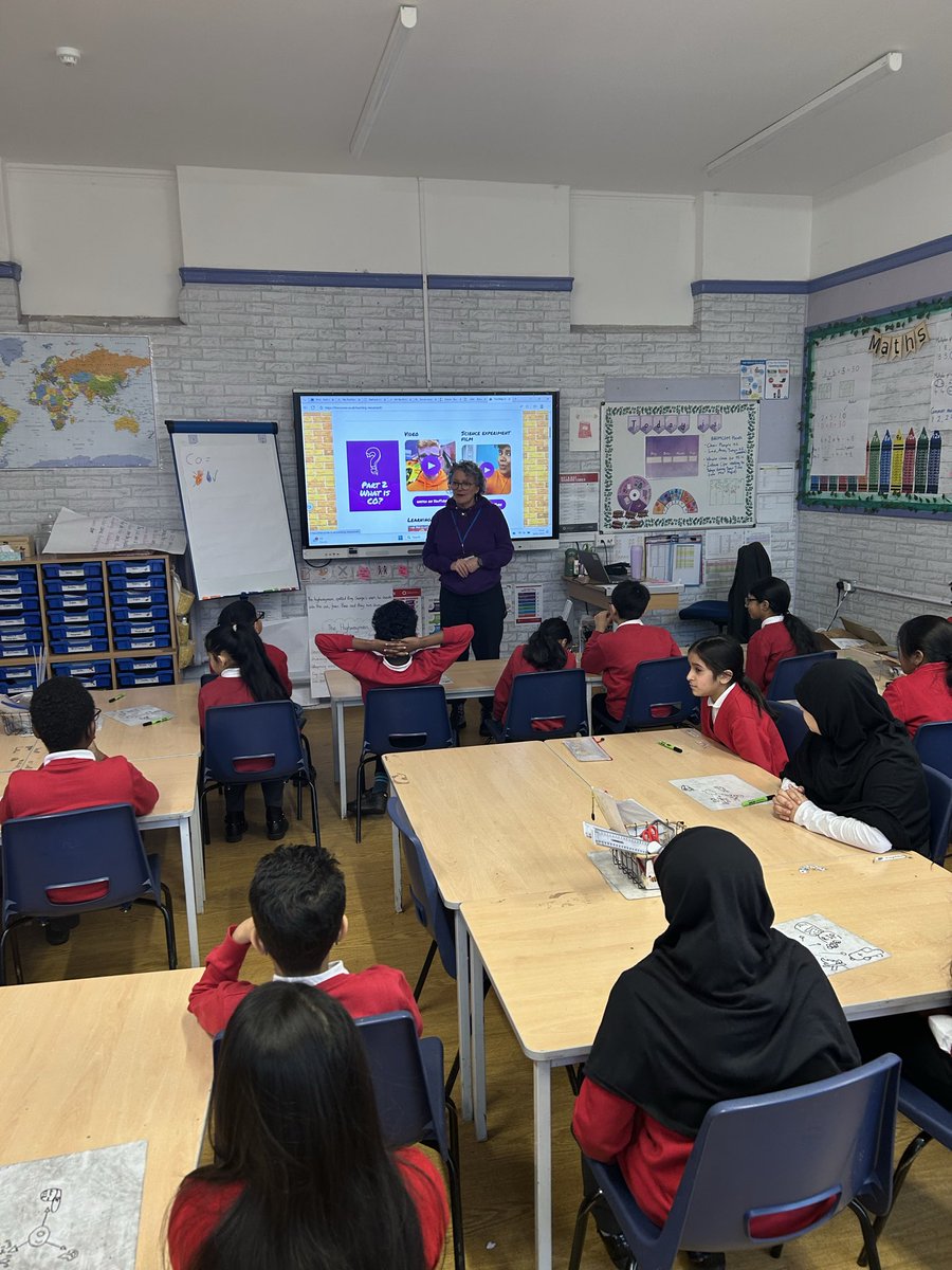 Starbank School tweet media