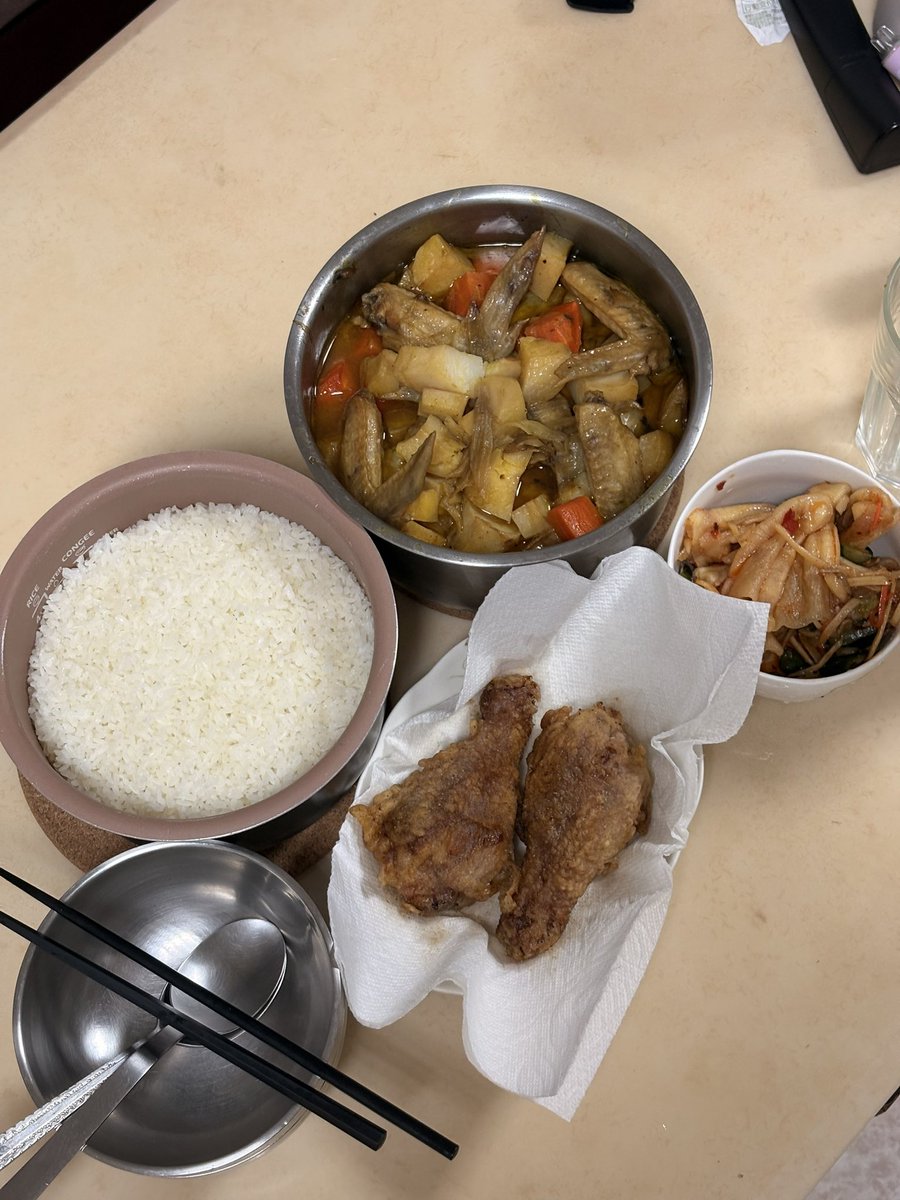 ⭐️（勞贖 tweet media