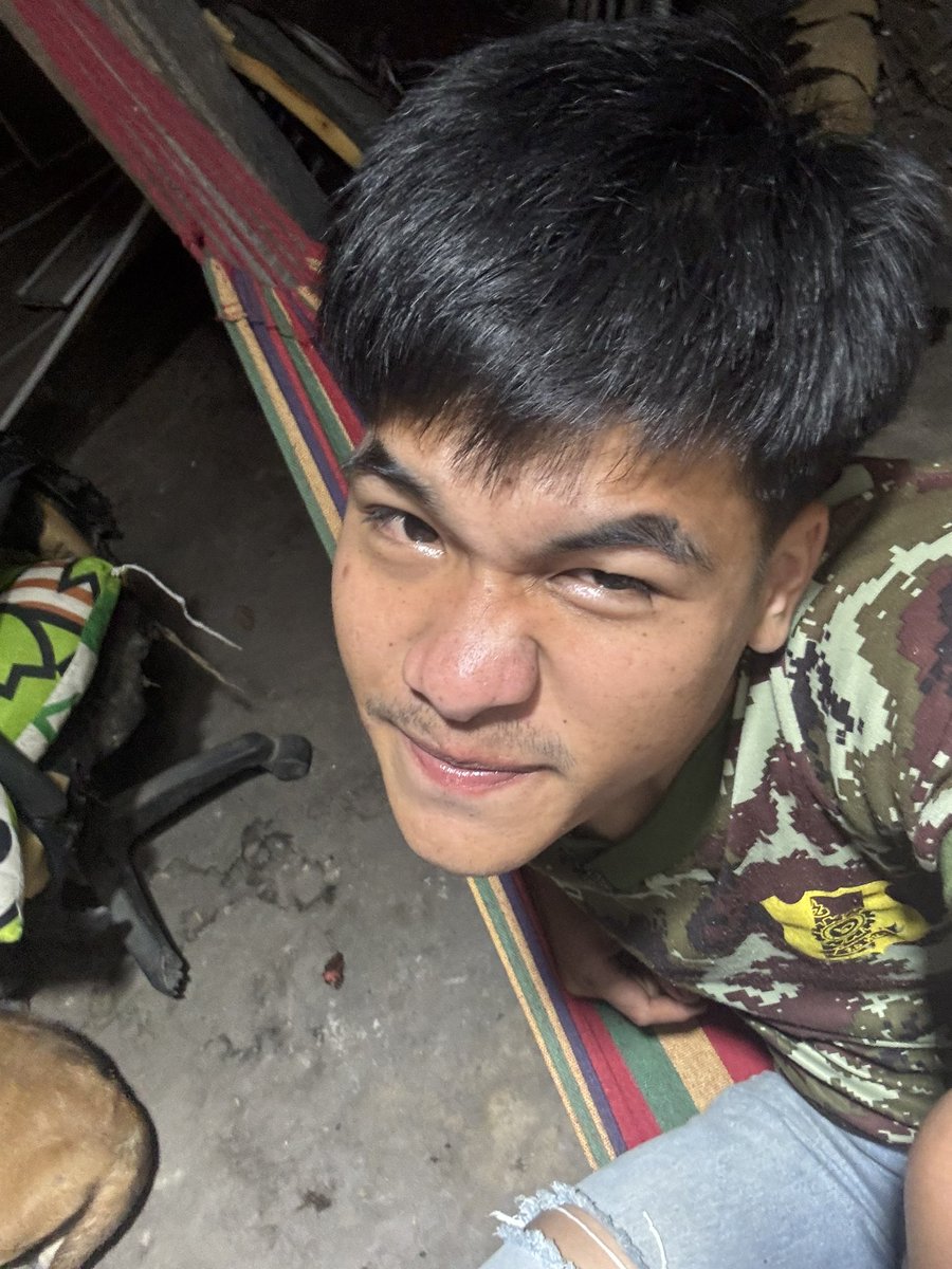 หน้าตาแบบนี้สมัครเป็นบักหล่าใครได้บ้าง🤣
#เอื้อยค้าบ
#ศรีสะเกษ 
#ยโสธร 
#มหาชนะชัย 
#คำเขื่อนแก้ว