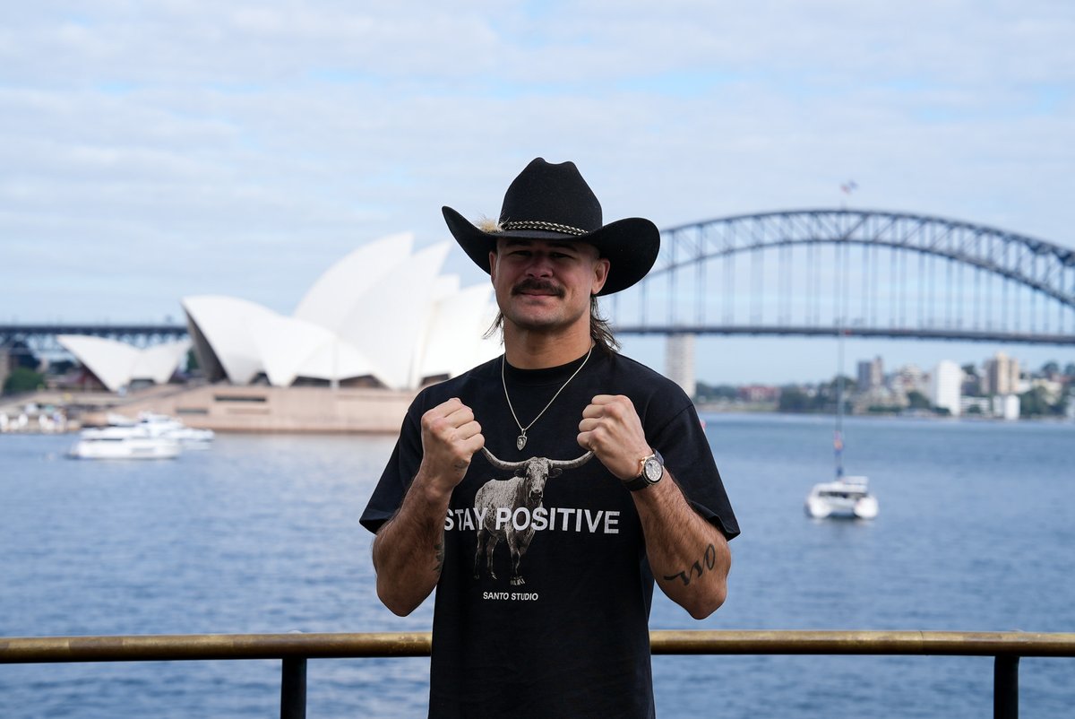 UFC tweet media
