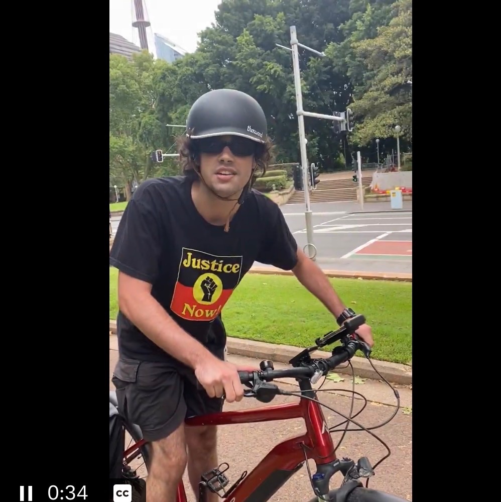 Australia’s two tier policing system.

The first image on the left is a hate crime ‘inciting violence and hatred’ where a guy was arrested for making a speech against the Jewish lobby in Australia (no mention of violence or murder).

The second one is not a hate crime though he